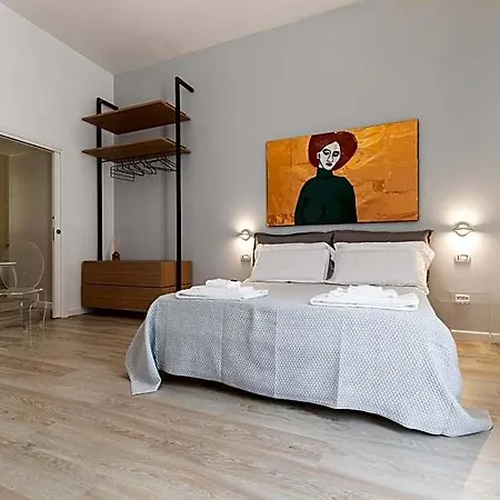 Palazzo Della Porta 4* Naples