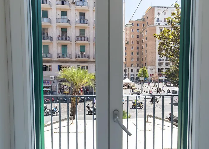 Palazzo Della Porta 4* Νάπολη