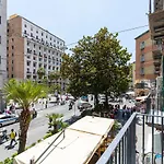 Palazzo Della Porta Oda ve Kahvaltı Napoli