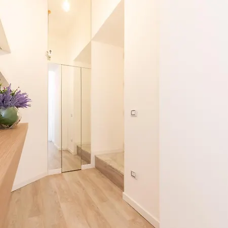 Palazzo Della Porta 4*