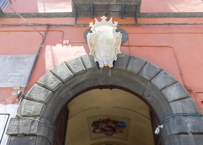 Palazzo Della Porta 4* Napoli